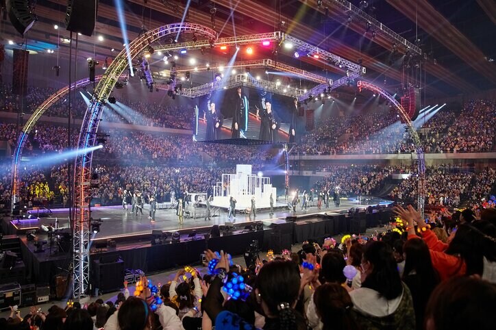 「ラップってたのC！」『ヒプノシスマイク』総勢20名のキャストが出演した9thライブに熱狂の嵐！異なるセットリストで2日間合計37曲を披露！