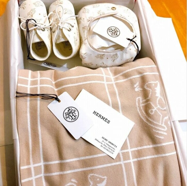 平野ノラ『HERMES』のベビー用品に大興奮「鳥肌立って感動してしまいました」