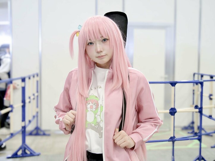 【写真・画像】『ぼっち・ざ・ろっく！』後藤ひとりコスプレ画像　3枚目