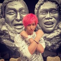 EXIT兼近、草薙の元相方から服を購入…その服は「草薙にプレゼントしました」