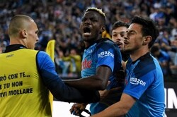 ナポリが33年ぶり3度目のスクデット！　オシムヘンが値千金の同点弾…ドローで栄冠勝ち取る