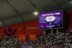 【W杯】アディショナルタイム2桁も驚きなし？　FIFA審判委員長が見解「ゴール・セレブレーションの時間は埋め合わせられるべき」