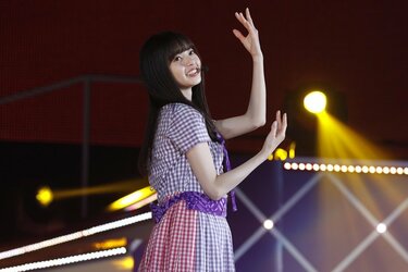 西野七瀬がサプライズ登場し『光合成希望』を披露／乃木坂46