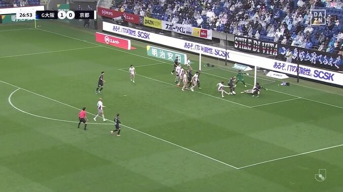 「ソンジュン偉すぎる」日本帰化報道の18歳MF、ライン上ギリギリでの“神クリア”が話題「ユンの1mm」「割ってなかったのか」 3枚目