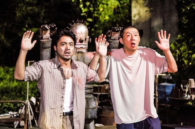 山田孝之・佐藤健・荒川良々がロボットと共同生活　『ハード・コア』本予告映像解禁 4枚目