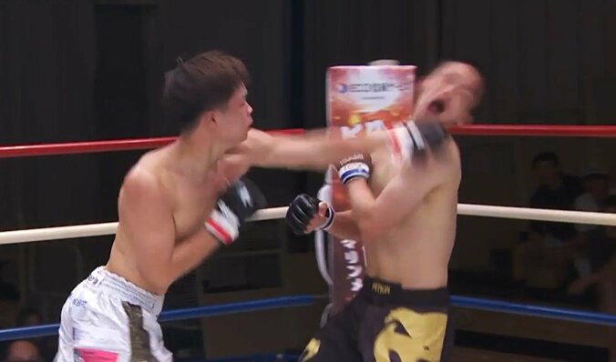 【写真・画像】　1枚目