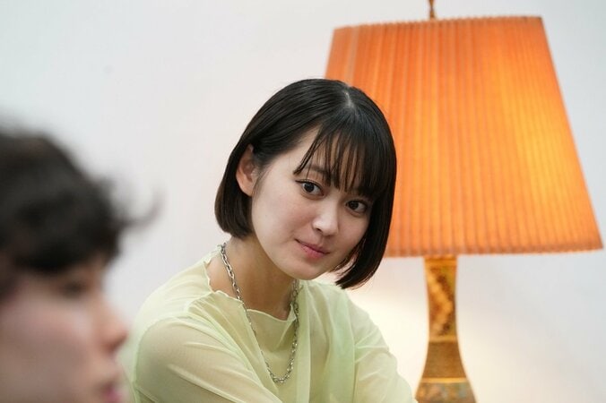 吉本実憂、恋愛中の感情は心に記憶「いつかお芝居で使えるように」本日放送開始『ドラ恋』新メンバー 2枚目