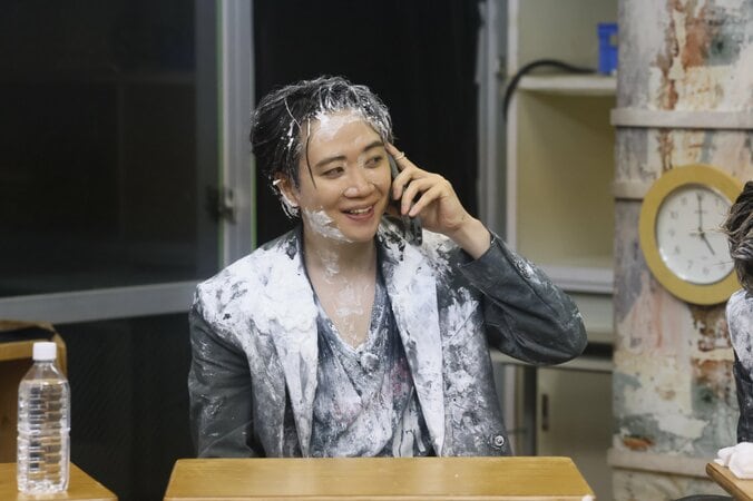 【写真・画像】コムドット、“アワード受賞アーティスト”との生電話に大緊張 視聴者騒然「出てくれるのあつい!!」「声やばい！」「頑張った」　1枚目