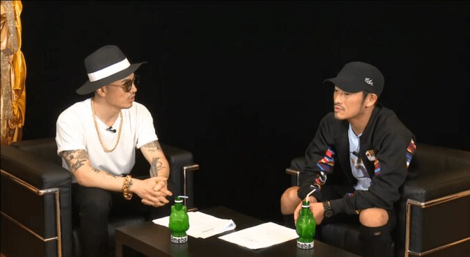 AK-69、般若と爆笑トーク　「ラスボスはLiLyさん」「チャレンジャーは買収」 1枚目