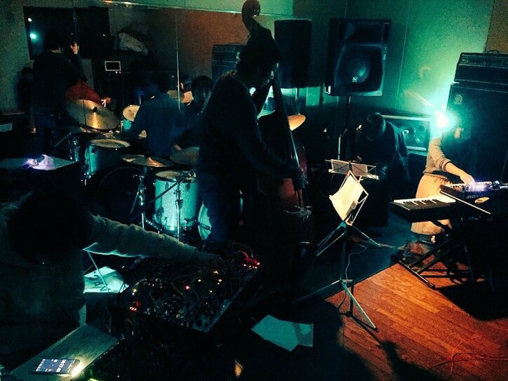 仙人掌をVocalに迎えたAaron Choulai 'Raw Denshi Sextet'上質LIVE再び!「TOKYO Far East JAZZY RAVE」が小岩BUSHBASHにて開催!!