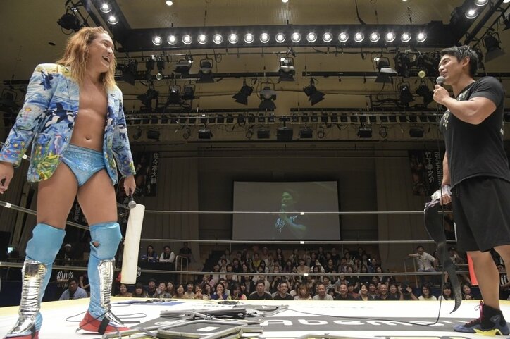 黒潮“イケメン”二郎、ノーDQマッチで大暴れ　自由すぎるベルトに挑戦も私生活暴露の危機？