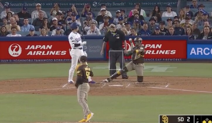 【写真・画像】また報復？ 大谷翔平、とんでもない死球をぶつけられて“まさかの光景”「やめろ！」ベンチへのリアクションが話題に「カッコよすぎる」　1枚目