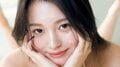CANDY TUNE・桐原美月、色とりどりのビキニ姿で際立つ“美しいボディライン” 『FRIDAY』初ソロ表紙飾る