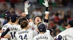 みんなが待っていた神様の復活！　サヨナラ打を仲間たち＆全世界から祝福される瞬間が完全保存版「ここで決めるのが村神様！」「トリハダえぐ」