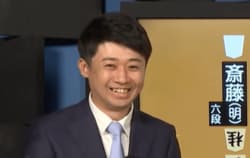 盤上の心理戦を完全アテレコ！？実況名人・藤森哲也六段の“神実況”にファン熱狂「おもれー」「なーんてね作戦」／将棋・ABEMA地域トーナメント2026