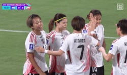 「めっちゃ綺麗」「えぐない？」長谷川唯の“股抜きダイレクト弾”が脚光！「日本女子の強さを象徴」なでしこOGはポジショニングも称賛【アジアカップ】