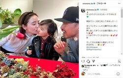 おのののか、クリスマスのリース作りをする家族ショットを公開 「かけがえない時間ですね」「愛おしさ爆発」と反響