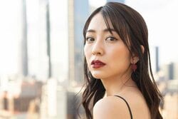 『ドラ恋』新メンバーの小島梨里杏、「お芝居、自分、人とゼロ距離で向き合える時間が楽しみ」意気込み明かす