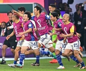 「もう他人のバカげた夢を笑えない」森保ジャパンの16強入りに中国の有名評論家が驚嘆！「日本のどんな大言壮語も素直に聞くしかない」【W杯】