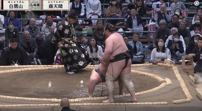 「どんな身体能力だよ」館内が騒然 “腰砕け”状態から驚異の大逆転 「あそこから残れるとかヤバい」 5枚目