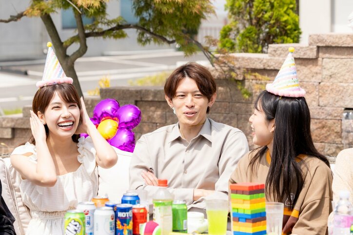 元国民的アイドルや現役グラドルも、美女ぞろいの華やかな婚活パーティにアン ミカ驚愕「スキンシップ早い！」