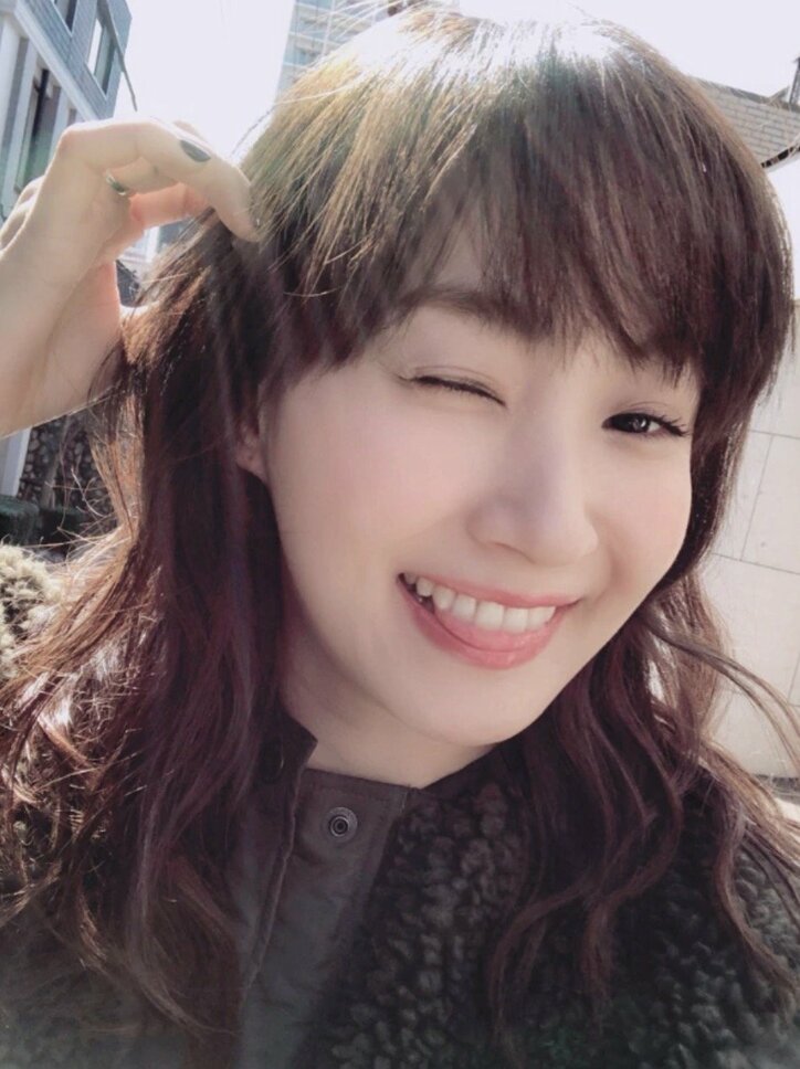 藤本美貴、自宅で髪を染めたことを報告「なかなか上手」