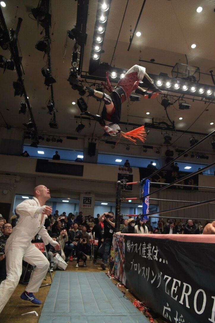 「ただいま」「帰ってきたよ」SUGI、15周年マッチにU・ドラゴン、サスケ、人生…豪華メンバーが集結