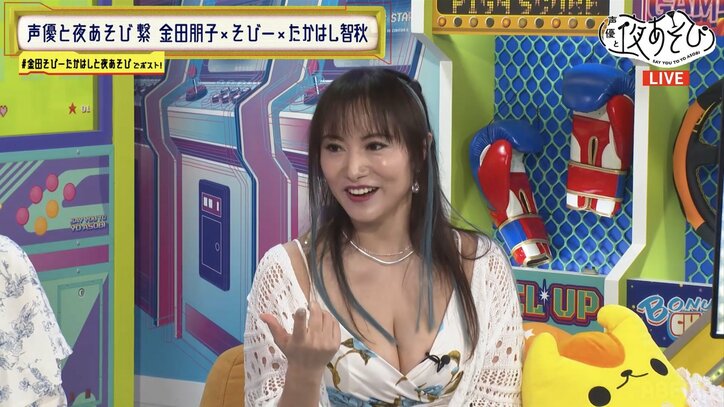 【写真・画像】伝説企画が一夜限りの復活！「言ったでしょ？一番怖いのは人間よって」“スナック智秋”でたかはし智秋が金田朋子からの恋愛相談にガチ回答　3枚目