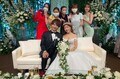  ゆしん、くみっきーの結婚式での菊地亜美らとの集合ショットを公開「とんでもなく素敵」 