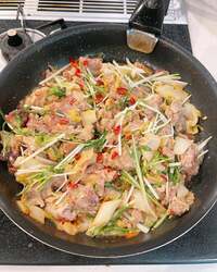 みきママ『豚肉と白菜の味噌炒めです！！』