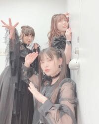 上坂すみれ＆内田真礼＆赤崎千夏の「中二恋」スリーショットにファン歓喜「最強の3人だ」