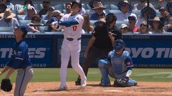 大谷翔平、豪快アーチはどこいった？晴天の空でも見えなくなるほどの超高角度打球 ドーム球場なら天井直撃間違いなし