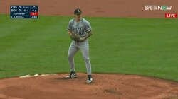 吉田正尚も困惑気味？解説者から「落ち着きがない」と言われるクセが強い相手投手の“足ふみふみ”投法