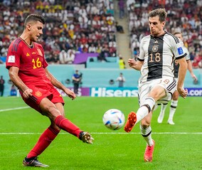 【スペイン代表の弱点１】「それも繋ぐか！」のビルドアップ。日本代表はプレスを使い分けて引っ掛けたい【W杯】