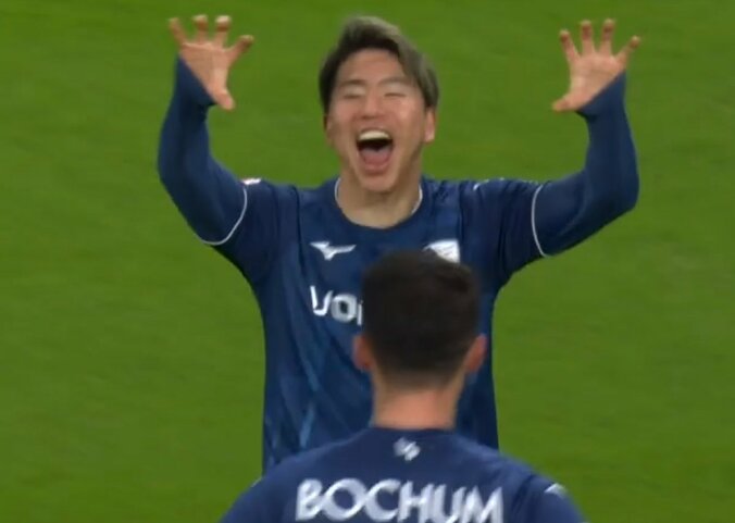 日本代表での鬱憤を晴らした！ “ジャガー”浅野拓磨、爆速スピードで奪った今季2ゴール目は「らしいゴール」 1枚目