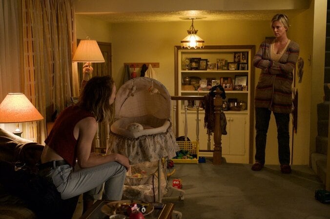 運命の出会いの瞬間…シャーリーズ・セロン主演『タリーと私の秘密の時間』場面写真解禁 1枚目