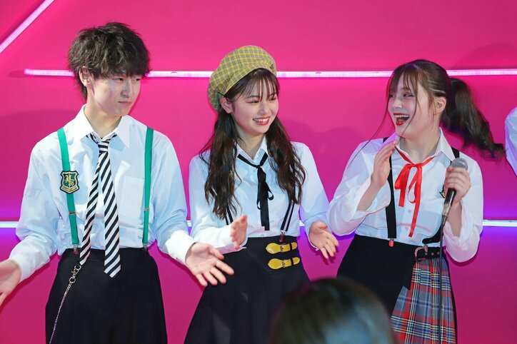 恋ステバンド・Lilac、渋谷109でミニライブ開催！あつし&れなのバレンタイン秘話も