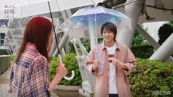 白洲迅、“結婚相手”の堀田茜に好印象「居心地の良さを感じた」『私たち結婚しました』第1話