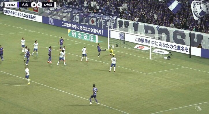 【映像】先に触れたのは？あわやPKの際どい接触シーン