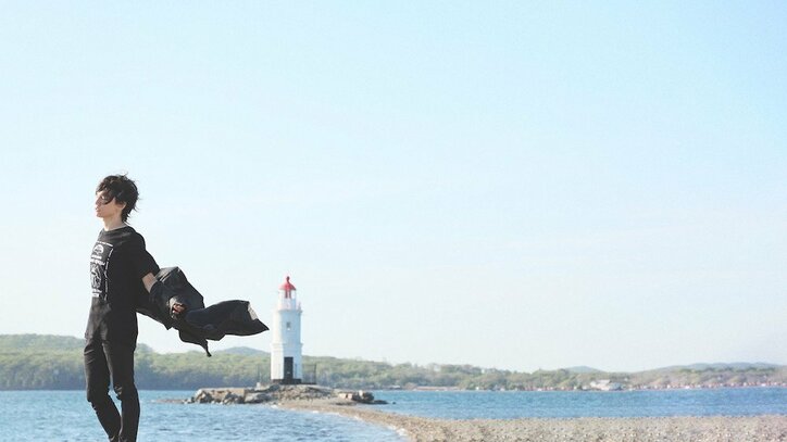 “奇跡の37歳”声優・KENN、約3年ぶり写真集発売が決定！　全編ロシア港湾都市でロケ