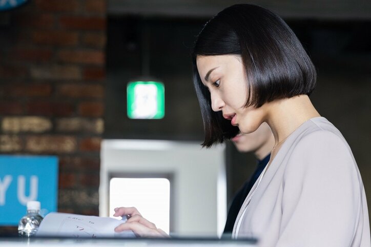 恋人にビジネスで敗北＆実家は買収で野村周平が涙…『会社は学校じゃねぇんだよ 新世代逆襲編』の第2話が踏んだり蹴ったり