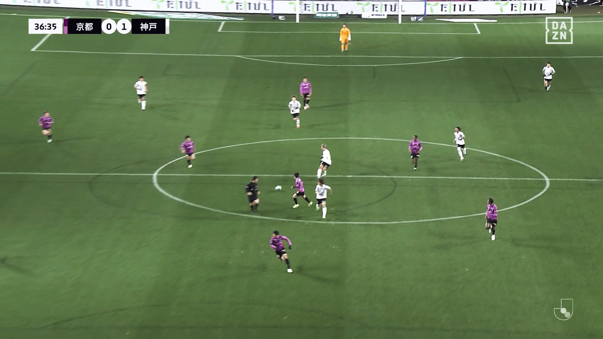 【写真・画像】「蹴るサッカー」からの脱却…乾貴士、ヴィッセル神戸の“戦術大改革”を断言！スキッベ新監督のスタイルは「全く違う」　1枚目