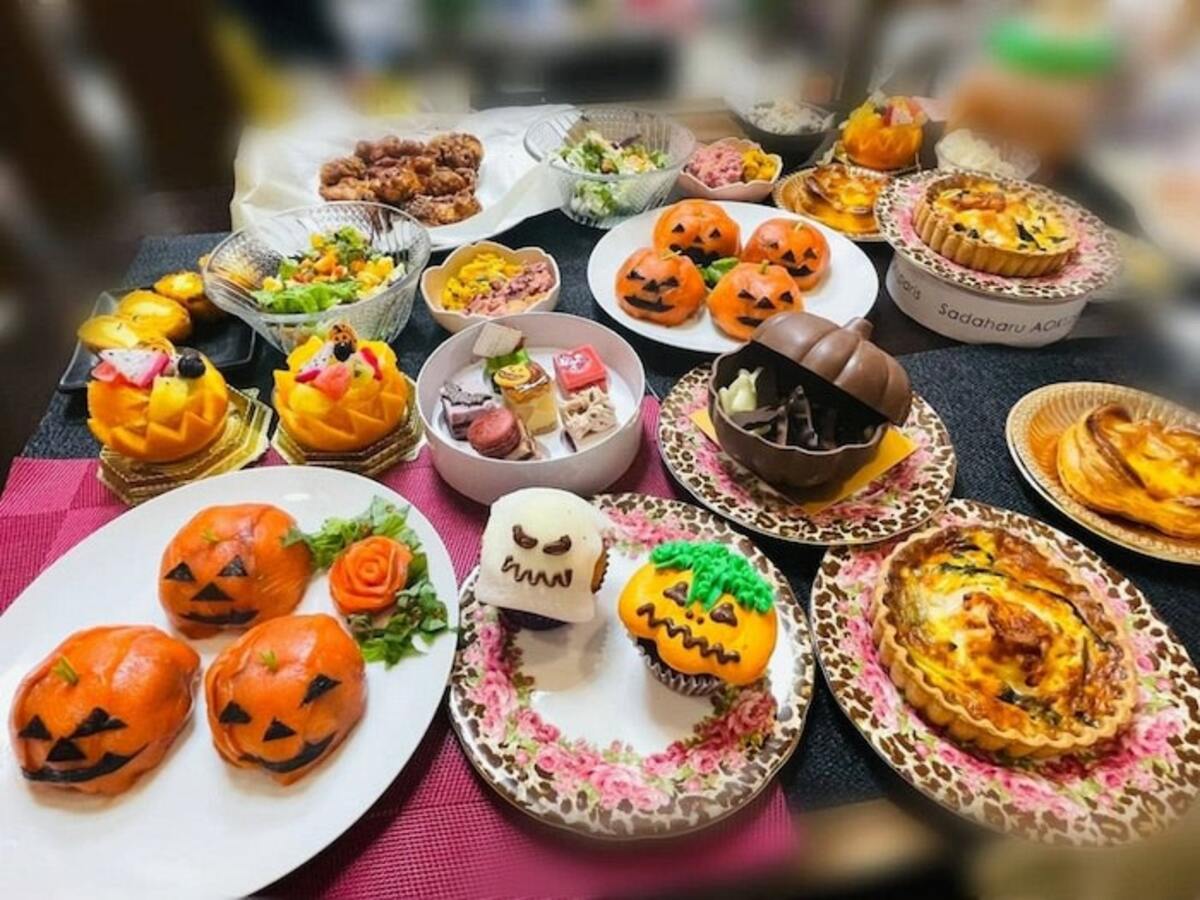 DJ KOO、妻と娘が作ったハロウィンディナーを公開「超おいしい