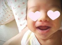 紺野あさ美、娘の顔出し「目元は隠す」と結論　意見別れる“子供の顔にスタンプ”