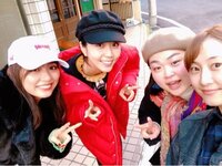 松井玲奈、“尼～ず”メンバーとの仲良しショット公開「あまり経験したことがない関係」