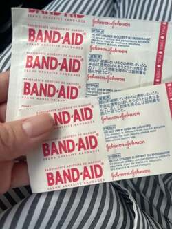 高橋真麻、夫の押すベビーカーが激突し流血「めちゃくちゃ痛い」