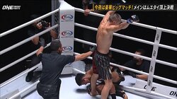 「来いよコラ！」挑発直後に衝撃KO 屈強ファイターのイヤ倒れに戦慄「これは立てない」