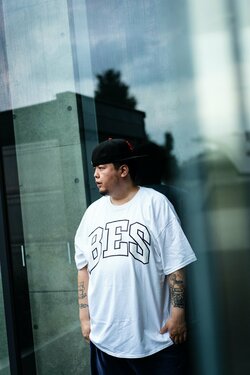 SWANKY SWIPEのポケットTシャツとBESのロゴTシャツが完全受注生産で発売！