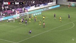 物議を醸す判定！「誤審じゃ済まない」微妙すぎる“後半ATの同点弾”がOFR検証なし…「絶対におかしい」「手に当たった＝ハンドではない」京都vs柏でファン大論争