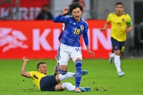 【エクアドル戦速報】攻撃のテンポアップに苦心する日本。古橋は決定機をモノにできず、前半は０－０で折り返す